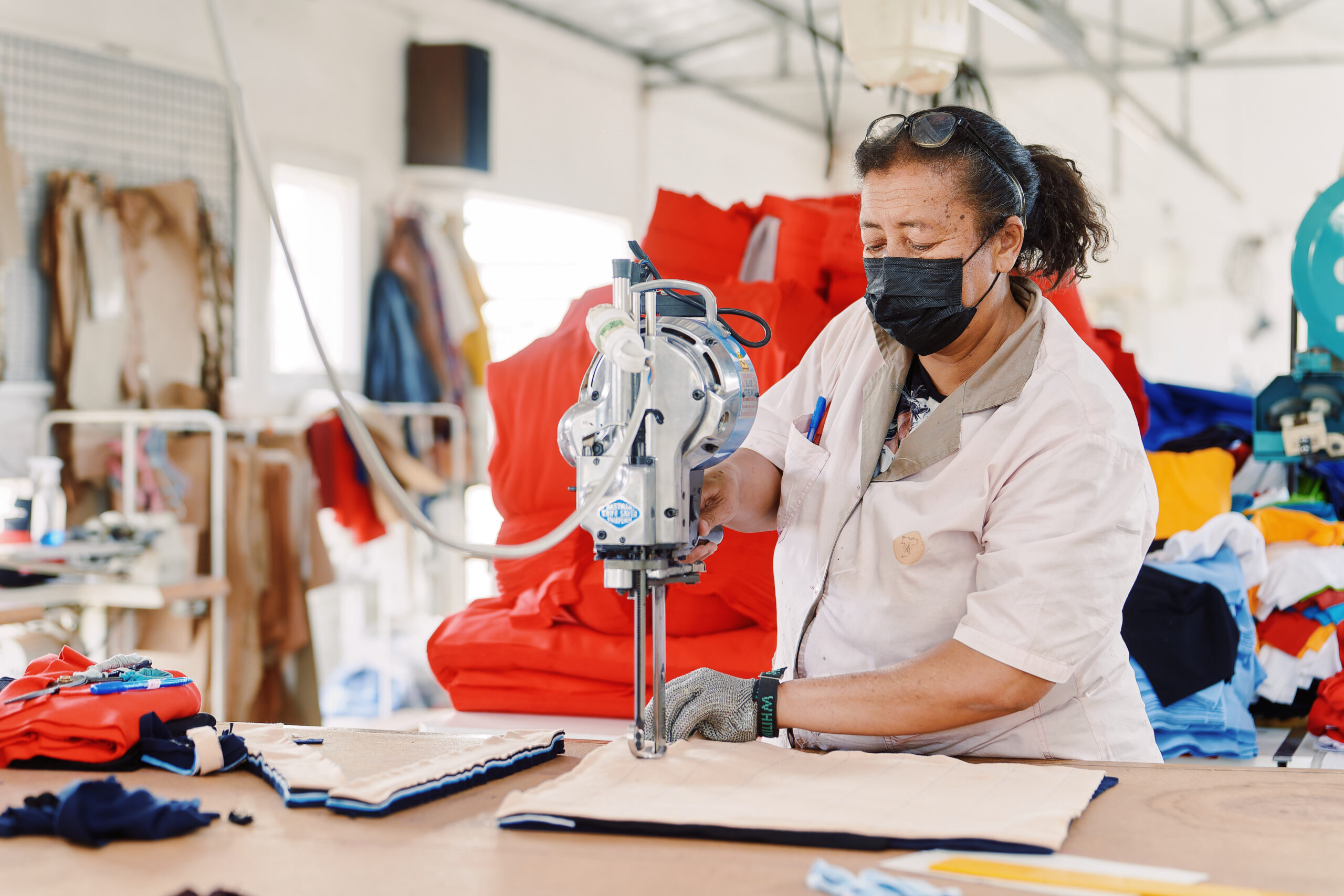 Pourquoi choisir le textile malgache pour vos créations ?