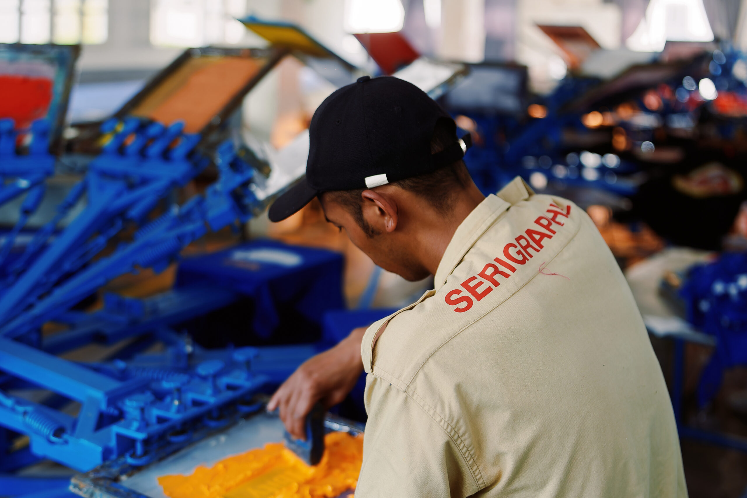 Comment entretenir un textile imprimé en sérigraphie pour une longue durée ?